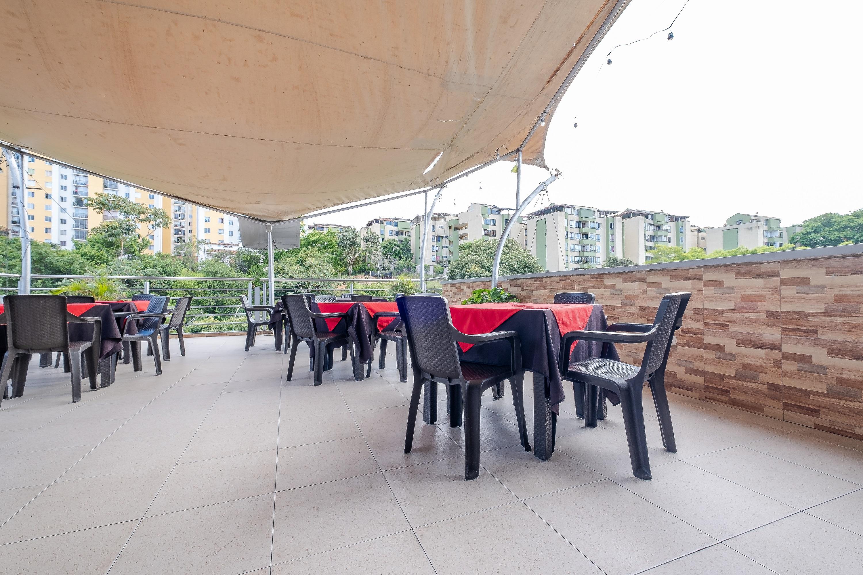 Ayenda 1501 Metropolitana Plaza Hotell Bucaramanga Exteriör bild