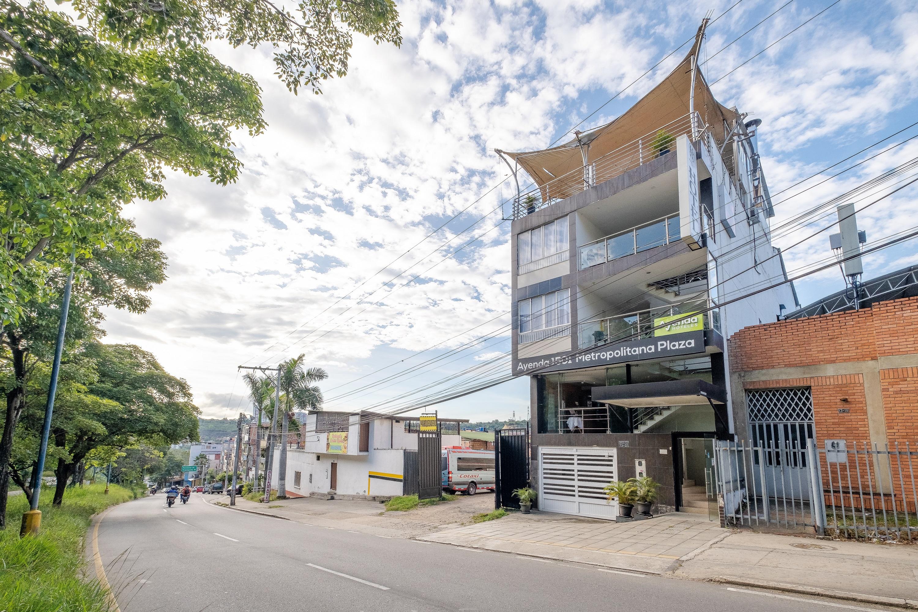 Ayenda 1501 Metropolitana Plaza Hotell Bucaramanga Exteriör bild