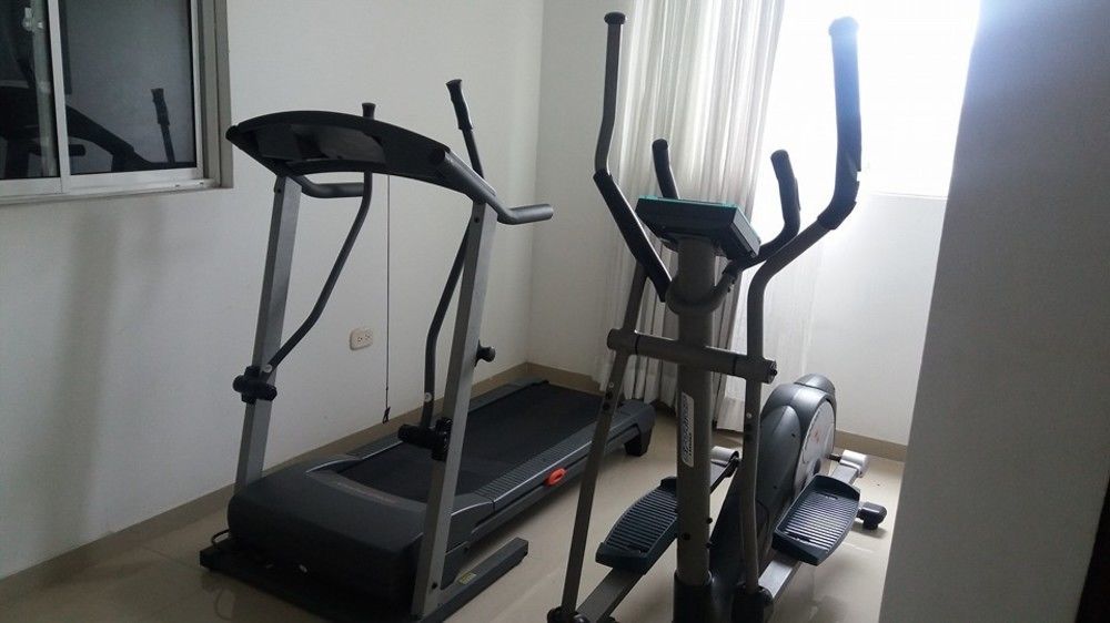 Ayenda 1501 Metropolitana Plaza Hotell Bucaramanga Exteriör bild
